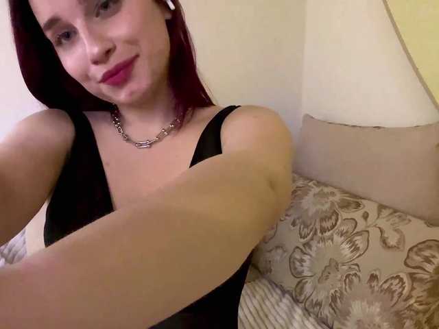 CristieHas's BongaCams show and profile