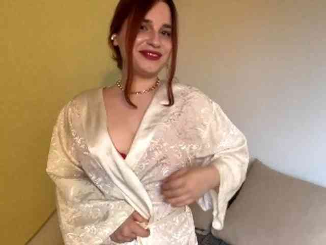 CristieHas CristieHas