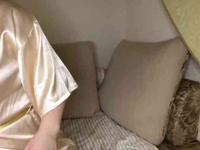 CristieHas CristieHas