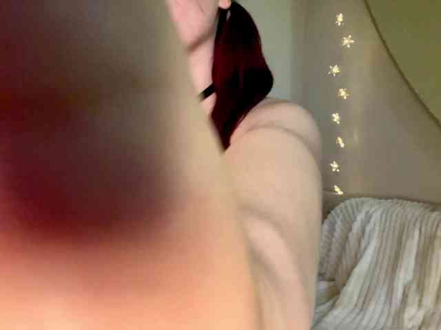 CristieHas CristieHas