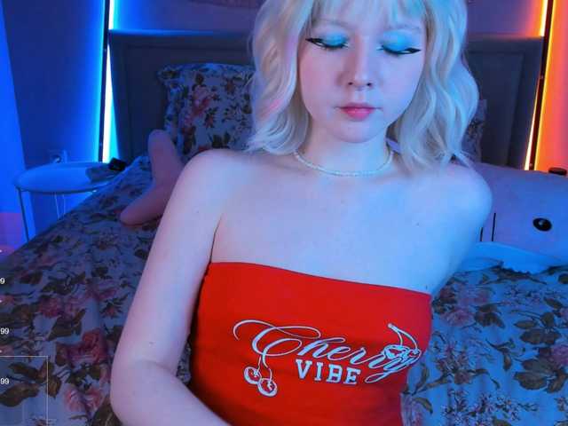 hottieglitch from BongaCams is Freechat