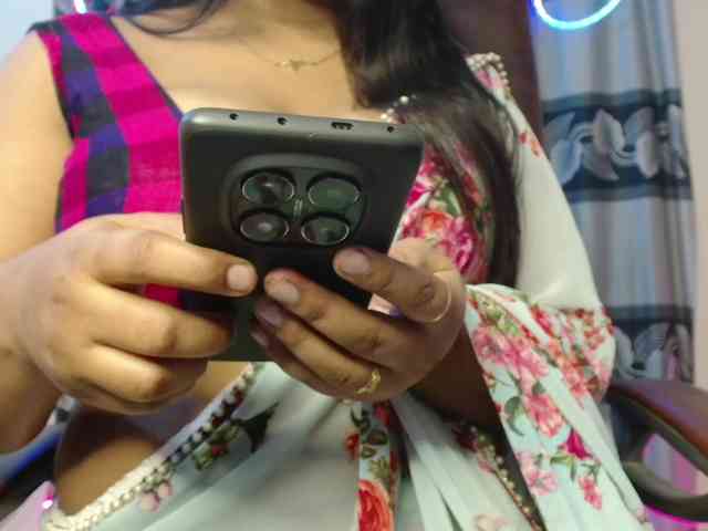 desi-girl-jebin webcam