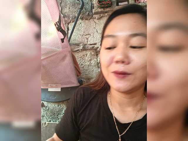 Sweetnikkie's BongaCams show and profile