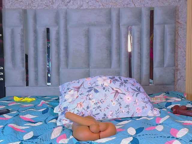 missfoster's BongaCams show and profile