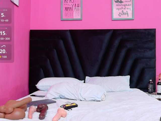 missfoster – webcam model profile photo