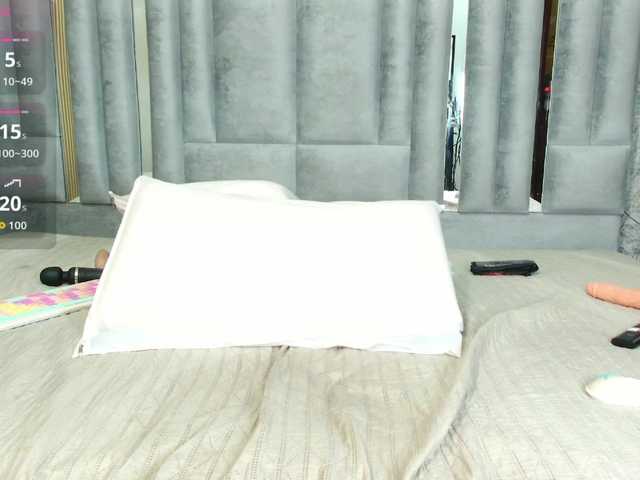 missfoster's BongaCams show and profile