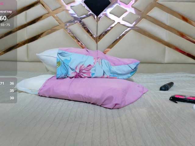 missfoster Live Cam on BongaCams