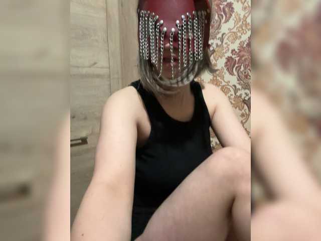 ZzzMonika's BongaCams show and profile