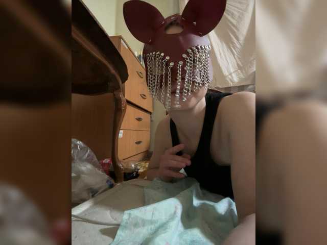 ZzzMonika – webcam model profile photo