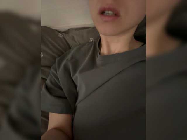 ZzzMonika Live Cam on BongaCams