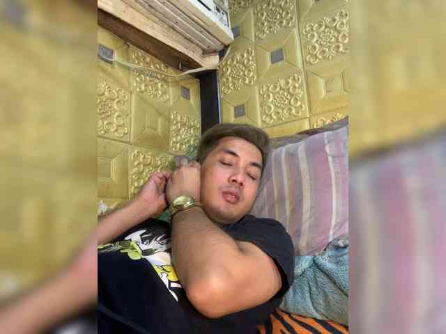 HandsomeDaks Live Webcam on BongaCams