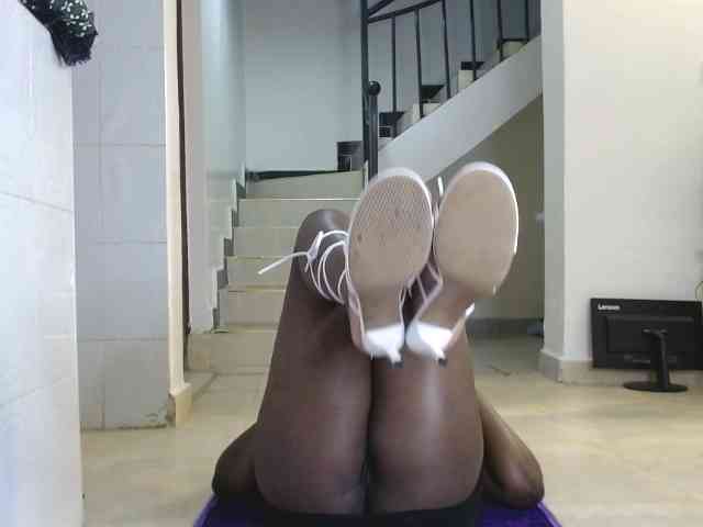 Twinkle-toes webcam