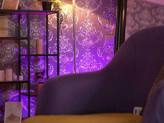 RavenBelrose live cam