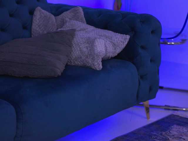 KarinaKokhana's BongaCams show and profile