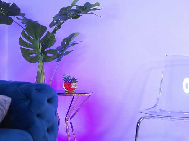 KarinaKokhana's BongaCams show and profile