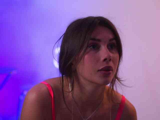 KarinaKokhana webcam