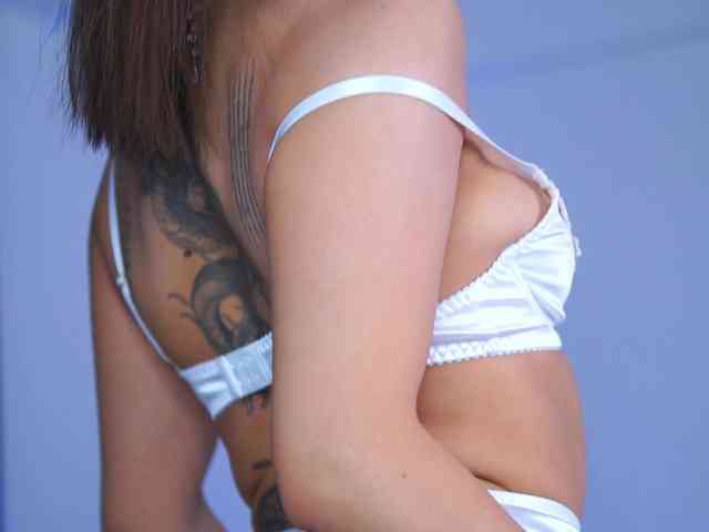 KarinaKokhana webcam