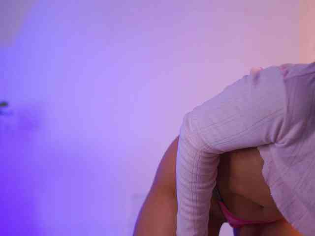 KarinaKokhana webcam