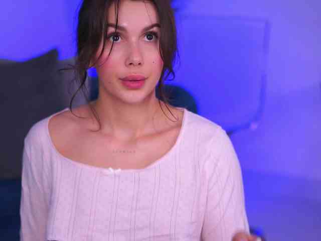 KarinaKokhana webcam