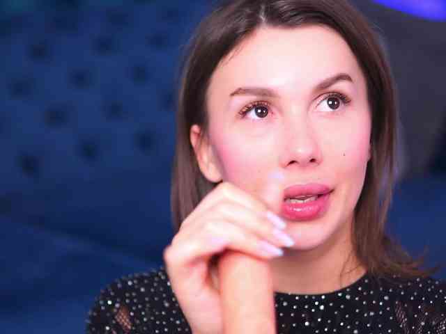 KarinaKokhana webcam