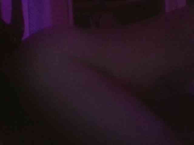 Hotcum4u-1 Live Webcam on BongaCams