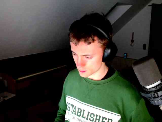 tomtimon11a tomtimon11a