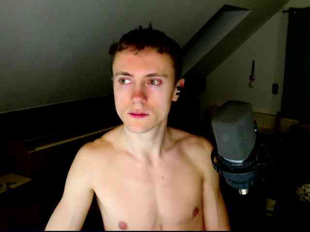 tomtimon11a tomtimon11a