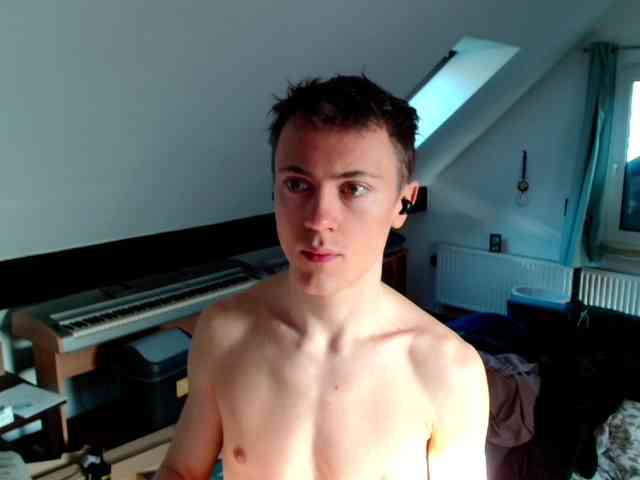 tomtimon11a tomtimon11a