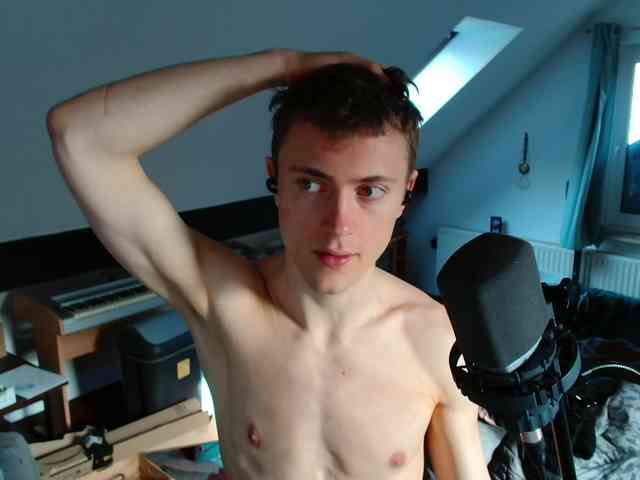 tomtimon11a tomtimon11a