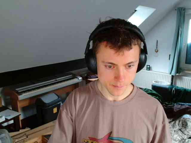 tomtimon11a tomtimon11a