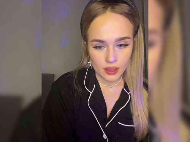 EllenSoftt Live Webcam on BongaCams