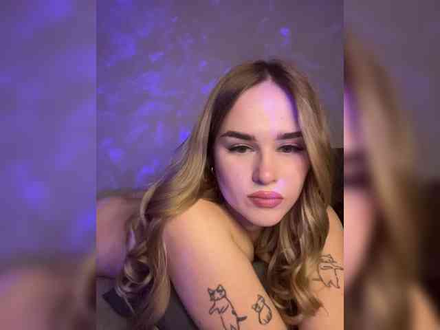 EllenSoftt Live Webcam on BongaCams