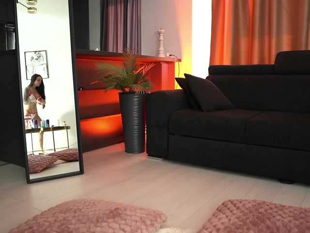 NaomyBlackBarbie's BongaCams show and profile