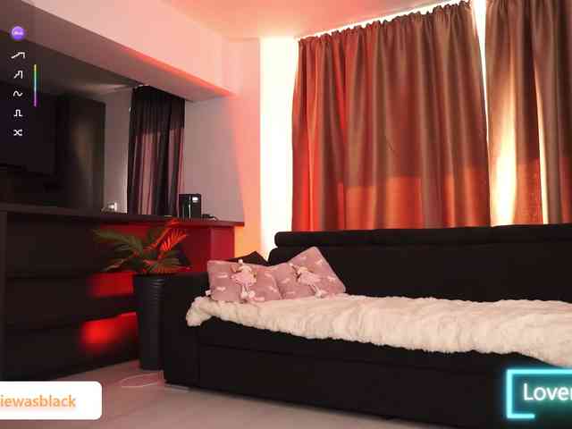 NaomyBlackBarbie NaomyBlackBarbie