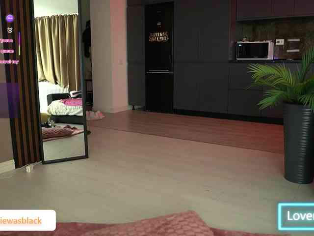 NaomyBlackBarbie Live Webcam on BongaCams