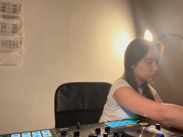  JimmieYates chat room