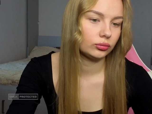 LunarFlare from BongaCams