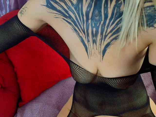 TattooTemptress TattooTemptress