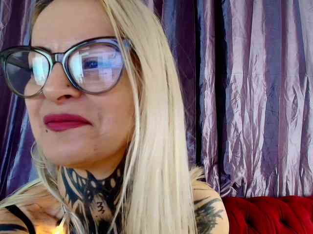 TattooTemptress TattooTemptress