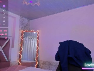 Isabela-tay Porn Show