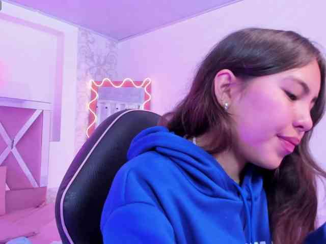 Isabela-tay Isabela-tay