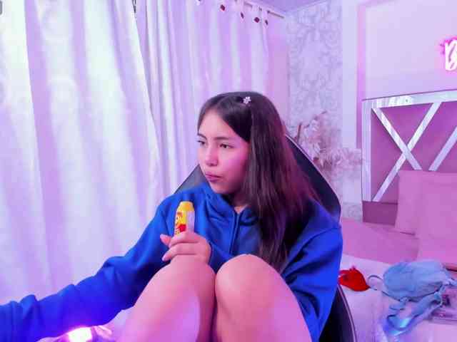 Isabela-tay Isabela-tay