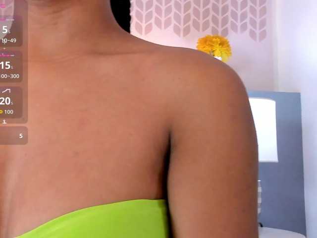 ErikaMoore's BongaCams show and profile