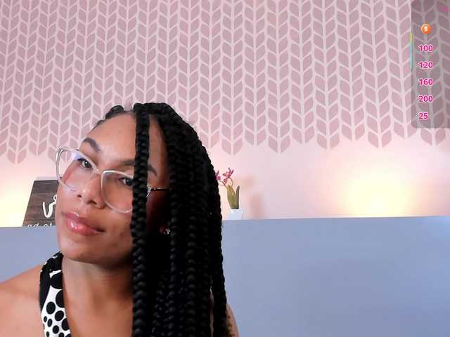 ErikaMoore's BongaCams show and profile