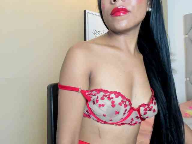 ErikaMoore ErikaMoore