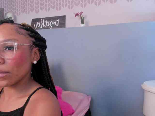 ErikaMoore ErikaMoore