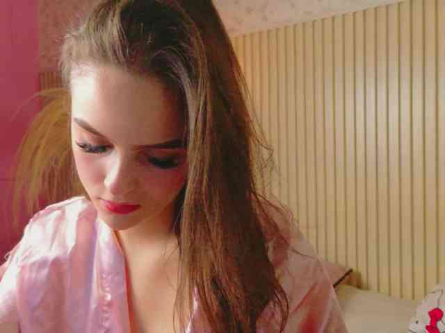 MeganMonroee MeganMonroee