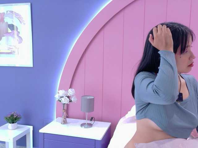 AmyJoness1's BongaCams show and profile