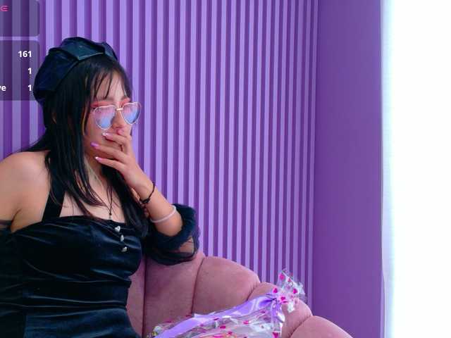 AmyJoness1's BongaCams show and profile