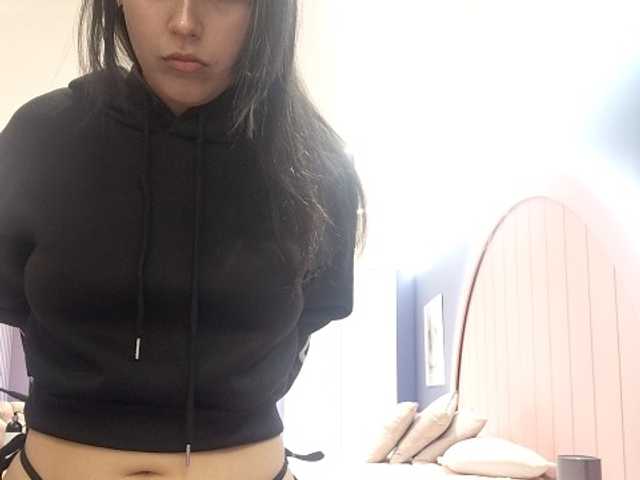 AmyJoness1's BongaCams show and profile